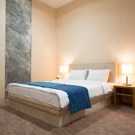 Hotel Admiral Arena Garni